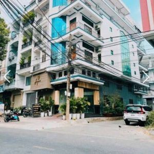 Bán khách sạn 6 tầng 3 mặt tiền Dt4x20m 3 Mặt Tiền, Thang máy, đường Trần Quang Khải, cái khế, Ninh Kiều