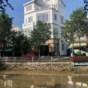 Bán Nhà 4 Tầng Mặt Tiền Mạc Thiên Tích 70.3m2 (7m x 11m) – View Hồ Cảnh Quan – Ngay Đại Học Cần Thơ