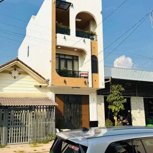 Bán Nhà 1 Trệt 2 Lầu KDC Hồng Loan Đường D14, DT 5x17m, 3PN, 4WC, Giá 5,9 Tỷ