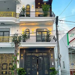 Bán Nhà 1 Trệt 2 Lầu KDC Hồng Loan Đường D33, DT 5x16m, 4PN, 4WC, Hẻm Hông 2m