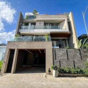 Bán Biệt Thự Nam Long Hồng Phát Cần Thơ Có Thang Máy Hồ Bơi Full Nội Thất Dt12,4x14 1 trệt 2 lầu sân thượng