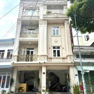 Bán Khách Sạn 4 tầng Mặt Tiền Đường Trần Quang Khải Ninh Kiều Cần Thơ DT 8.3x12.8m
